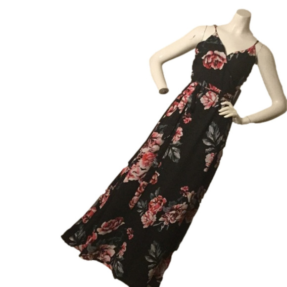 Nwt LULU’ S FLORAL  FLIRTATION WRAP DRESS SIZE SMALL - Picture 1 of 4